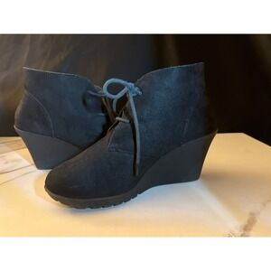 Target‎ Black Suede Wedge Ankle Boots Lace Up Women's Size 8
